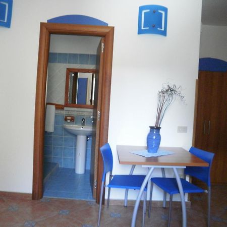 Sogni Nel Blu Aparthotel Isola di Ustica Room photo