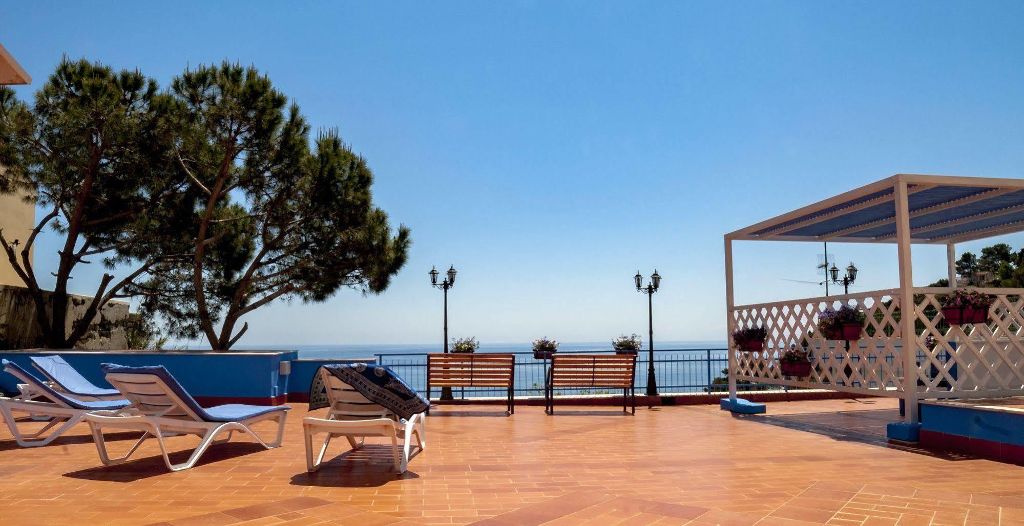 Sogni Nel Blu Aparthotel Isola di Ustica Exterior photo